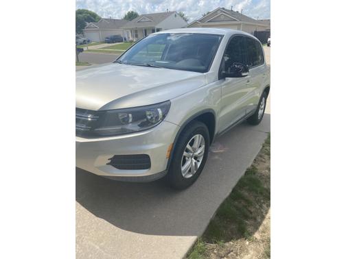 2014 Volkswagen Tiguan 4MOTION Auto S