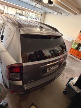 Silver 2016 Jeep Compass Latitude