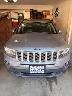 Silver 2016 Jeep Compass Latitude