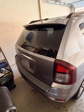 Silver 2016 Jeep Compass Latitude
