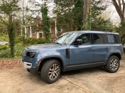 2024 Land Rover Defender 110 P400 S