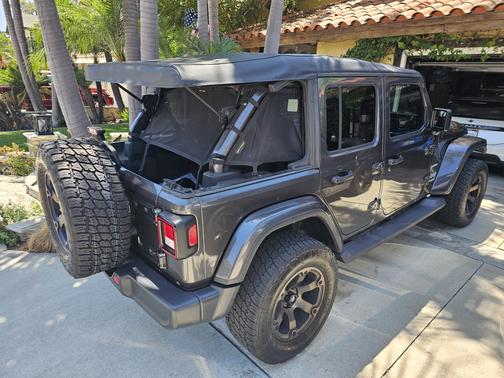 2018 Jeep Wrangler Unlimited Sahara