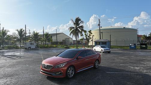 2015 Hyundai SONATA Limited 2.0T