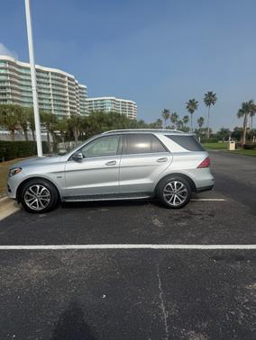 2018 Mercedes-Benz GLE 550e Plug-In Hybrid 4MATIC
