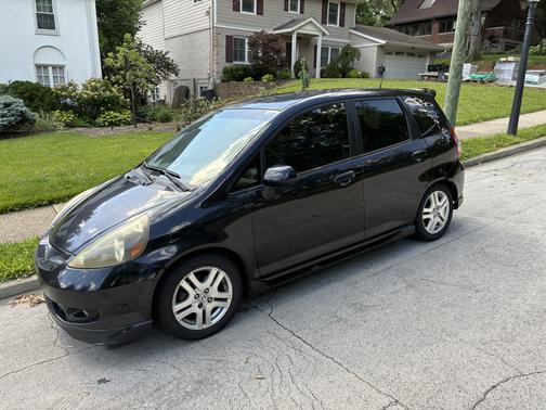 Black 2008 Honda Fit Sport