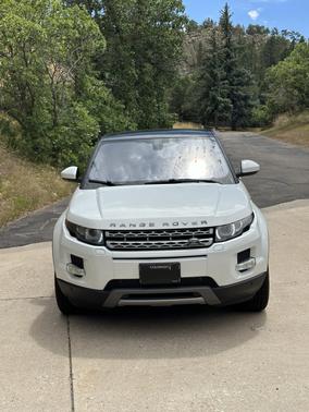 White 2014 Land Rover Range Rover Evoque Pure