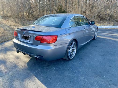 2012 BMW 335 is