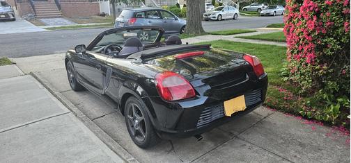 2001 Toyota MR2 Spyder