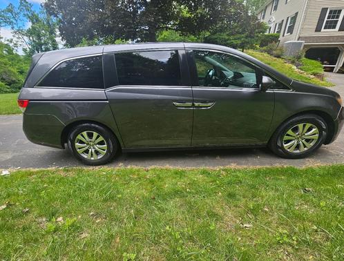 Gray 2014 Honda Odyssey EX