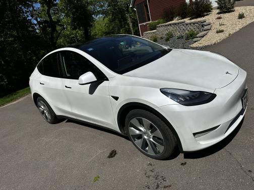 2020 Tesla Model Y Long Range