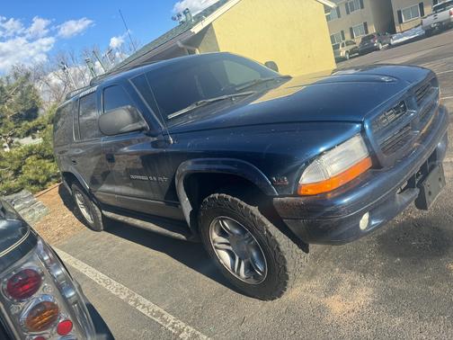 Blue 2000 Dodge Durango 4WD