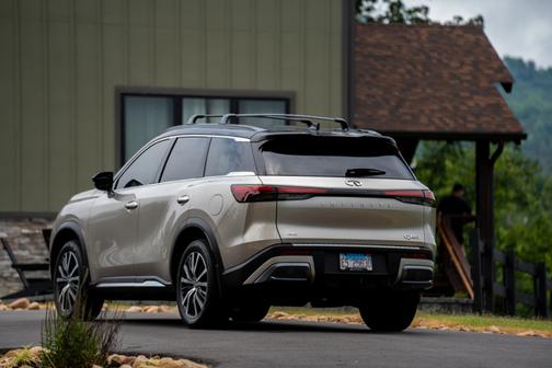 2023 INFINITI QX60 AUTOGRAPH
