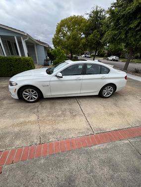 White 2015 BMW 528 i