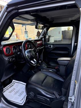 Silver 2021 Jeep Wrangler Unlimited Rubicon