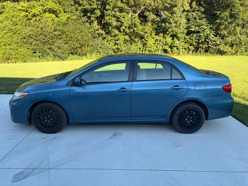 Blue 2012 Toyota Corolla LE
