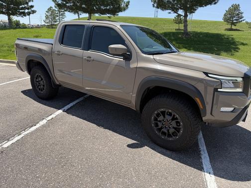 2022 Nissan Frontier PRO-4X