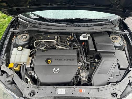 Black 2009 Mazda Mazda3 i Touring Value