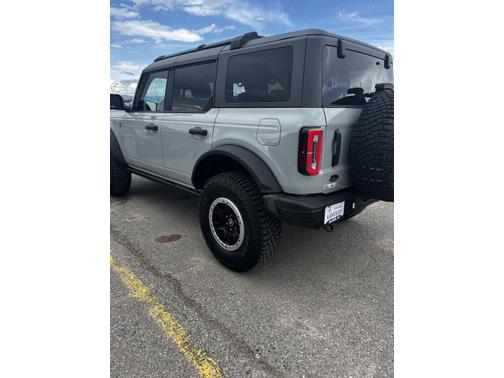 2022 Ford Bronco Badlands Advanced
