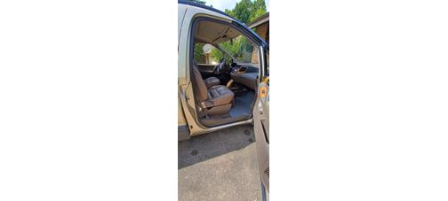 1997 Toyota Previa LE