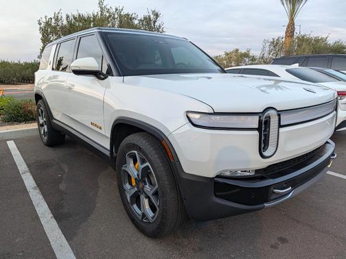 White 2023 Rivian R1S Adventure Quad-Motor Large Package