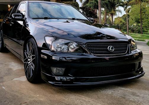2003 Lexus IS 300 Base