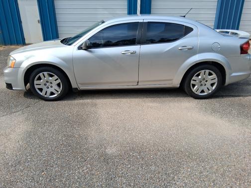 Silver 2011 Dodge Avenger Express