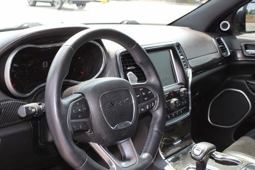 Silver 2014 Jeep Grand Cherokee SRT