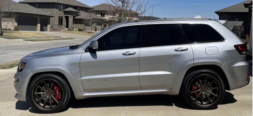 Silver 2014 Jeep Grand Cherokee SRT