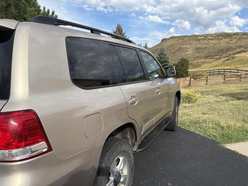 2011 Toyota Land Cruiser Base