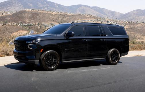 Black 2023 Chevrolet Suburban LT