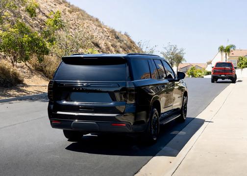 Black 2023 Chevrolet Suburban LT