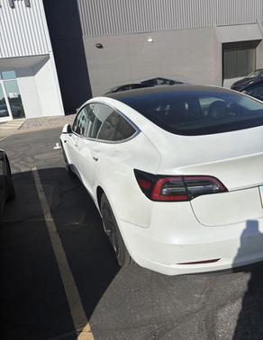 2019 Tesla Model 3 Standard Range