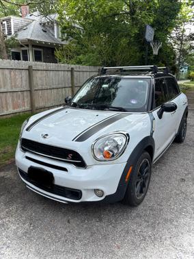 White 2015 MINI Countryman Cooper S ALL4