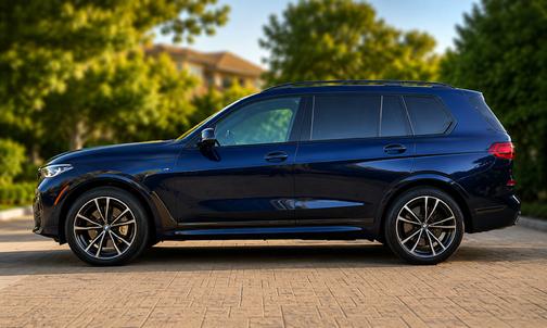 Blue 2021 BMW X7 M50i