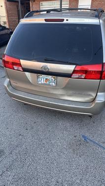 2005 Toyota Sienna CE