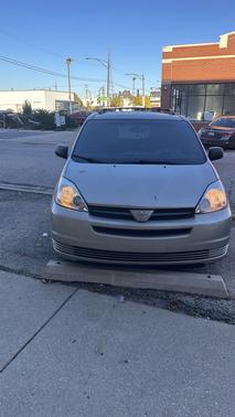 2005 Toyota Sienna CE