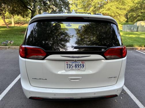 2020 Chrysler Pacifica Limited