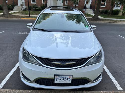 2020 Chrysler Pacifica Limited