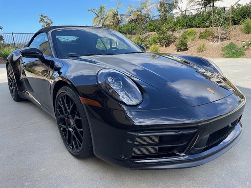 2022 Porsche 911 Carrera GTS