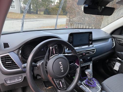 2023 Kia Seltos S