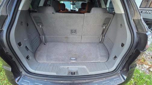 Gray 2015 Chevrolet Traverse LS
