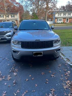 2017 Jeep Grand Cherokee Laredo