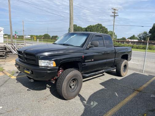 1998 Dodge Ram 1500 Club Cab