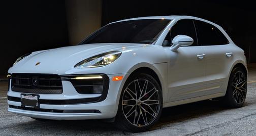 2023 Porsche Macan Macan S