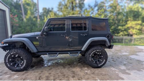 Blue 2016 Jeep Wrangler Unlimited Sport