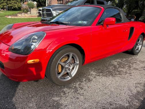 Red 2002 Toyota MR2 Spyder