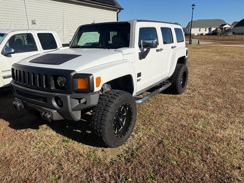 2007 Hummer H3 Base