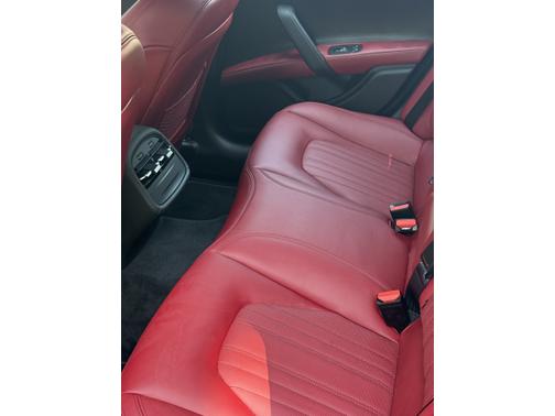 2018 Maserati Ghibli GranLusso
