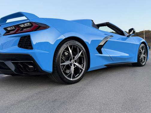 2022 Chevrolet Corvette Stingray w/3LT