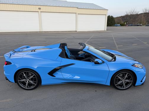 2022 Chevrolet Corvette Stingray w/3LT
